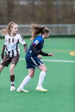 Bild 354 - wBJ VfL Pinneberg - St. Pauli : Ergebnis: 7:0 (Abbruch)